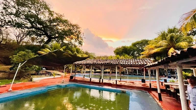 Aguas Termales El Manatial, Nicaragua