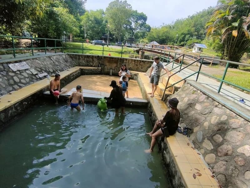 Kerling Hot Spring, Malaysia