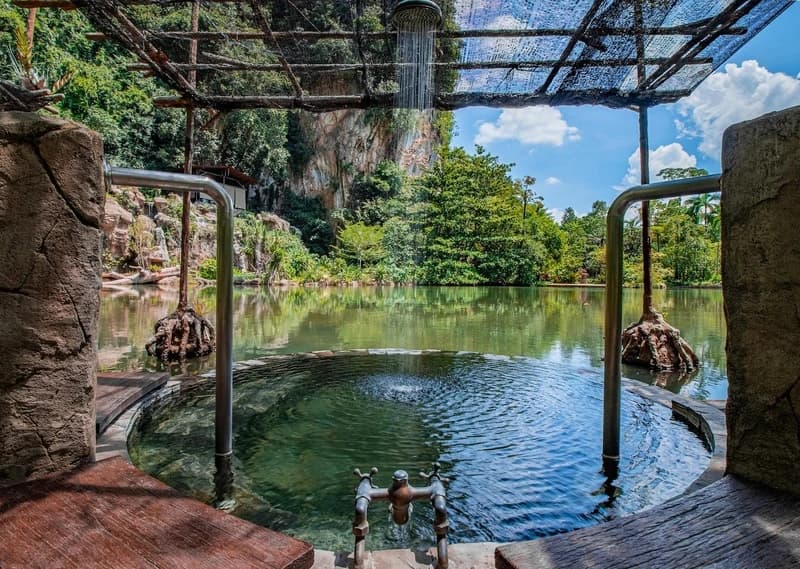La Hot Spring, Malaysia