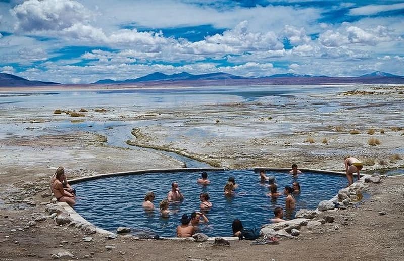 Termas de Polques, Chile