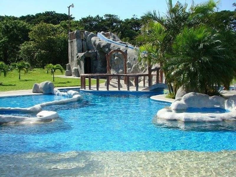 Yoko Hot Springs, Costa Rica