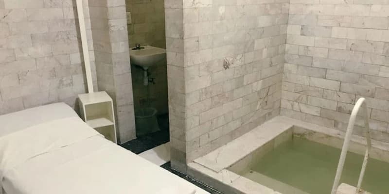 Baños Medicinales del Peñón, Mexico