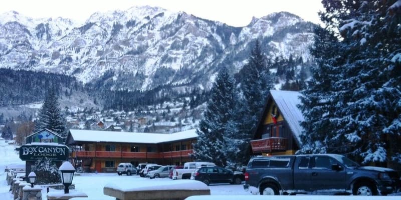 Box Canyon Lodge & Hot Springs, USA