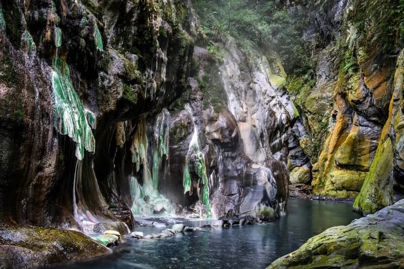 Lisong Hot Springs, Taiwan