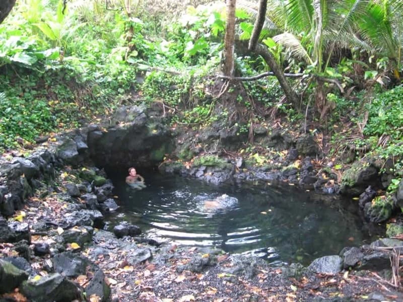 Pohoiki Bay and Hot Spring, USA