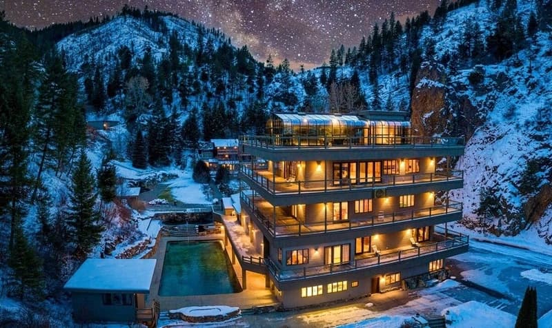 Sleeping Child Hot Springs, USA