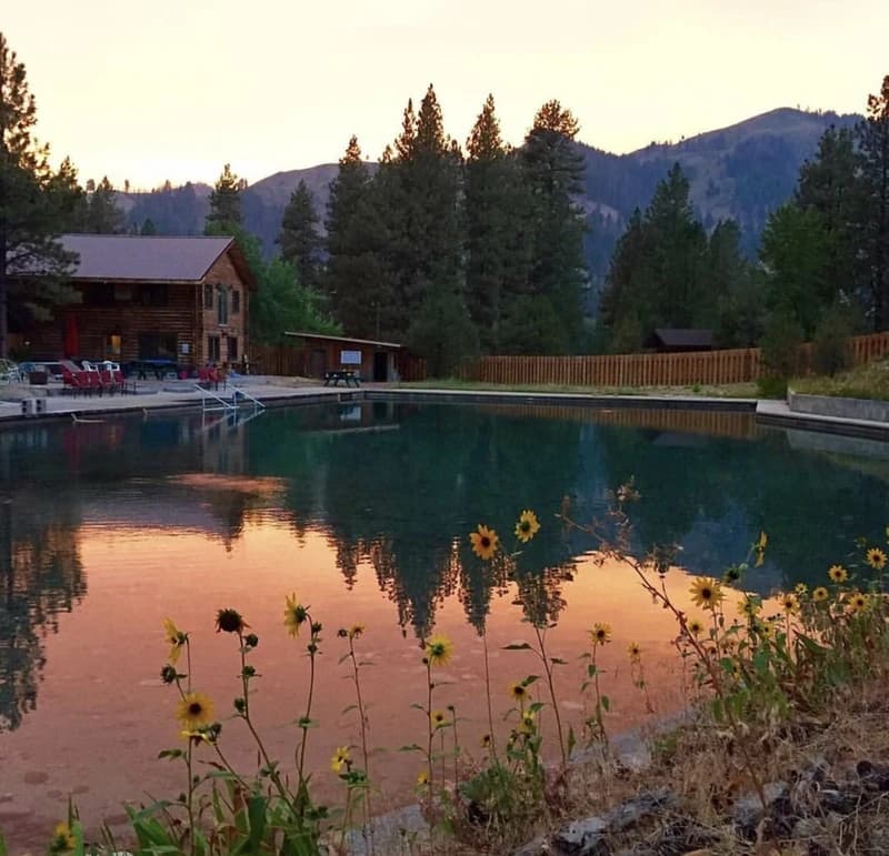 Trinity Hot Springs, USA